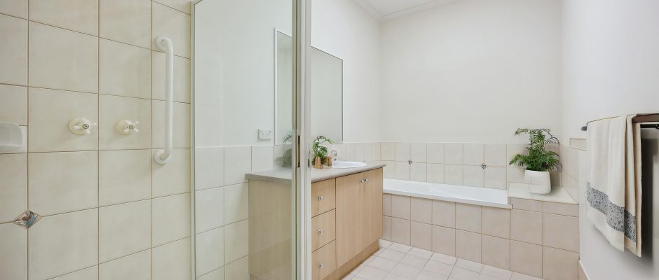 106 bath